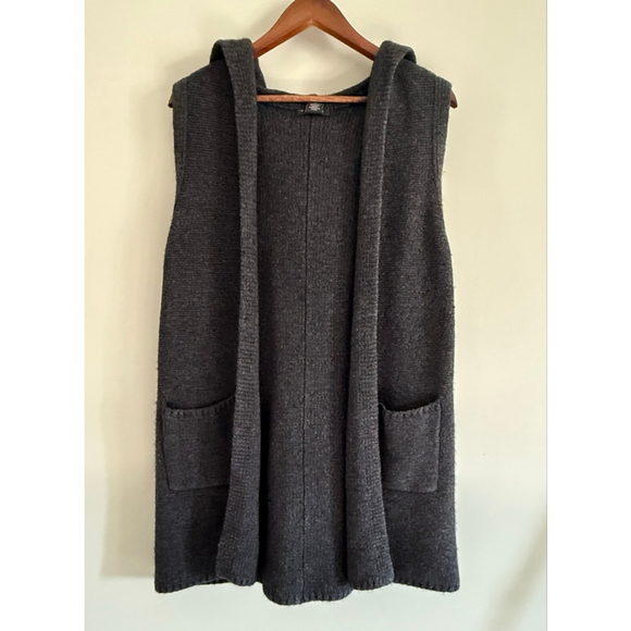 Tahari Women’s Sleeveless Open Front Hooded Sweater Vest – Gray, Size Small - Picture 1 of 5